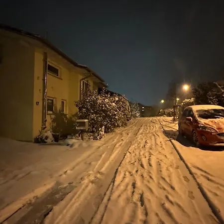 In An Der Landesgrenze Zu Schaffhausen Und Zuerich * ישטטן