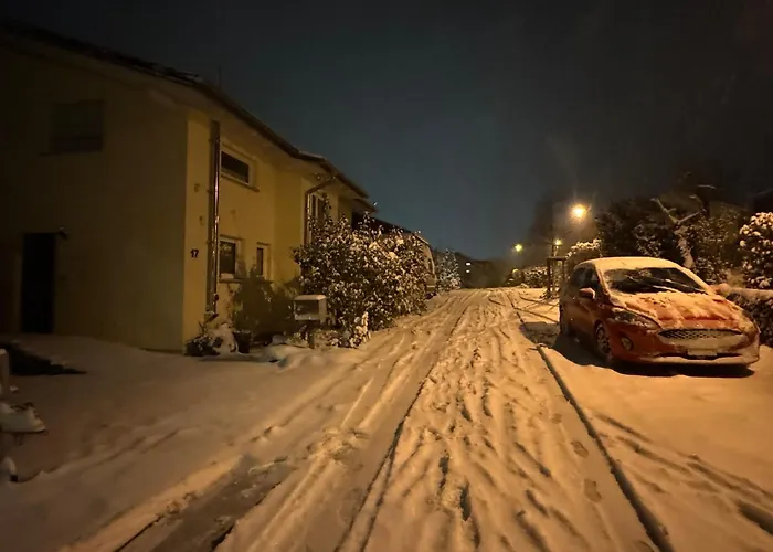 In An Der Landesgrenze Zu Schaffhausen Und Zuerich * Jestetten