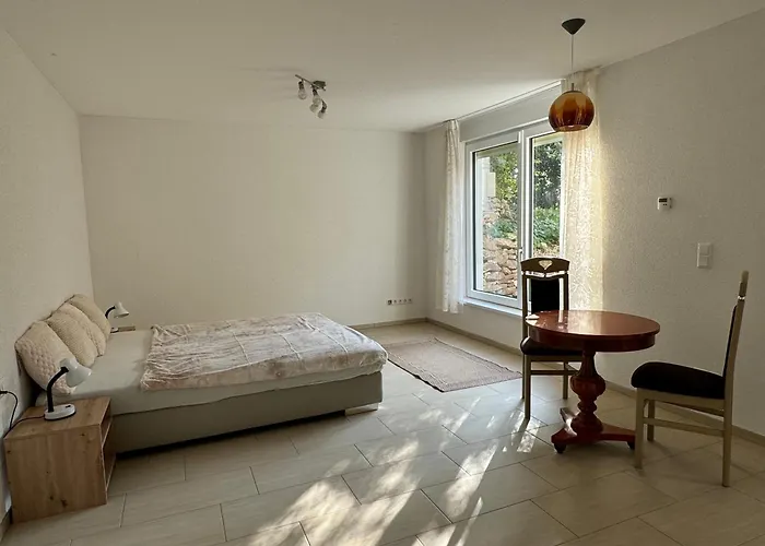 In An Der Landesgrenze Zu Schaffhausen Und Zuerich